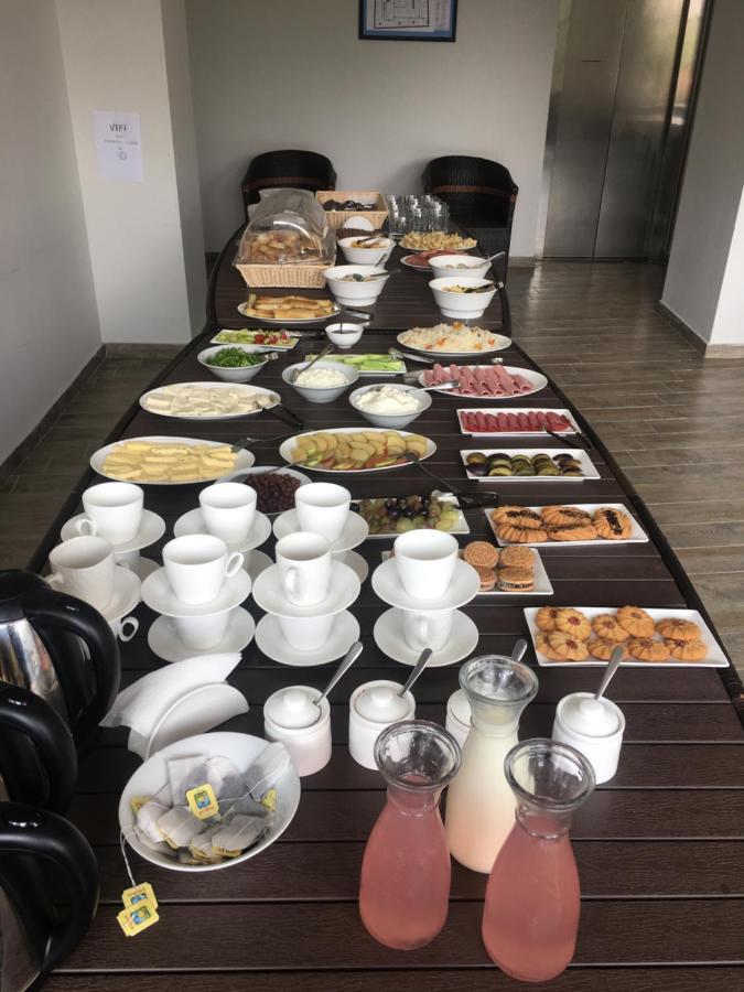 Hotel Lazi コブレチ エクステリア 写真