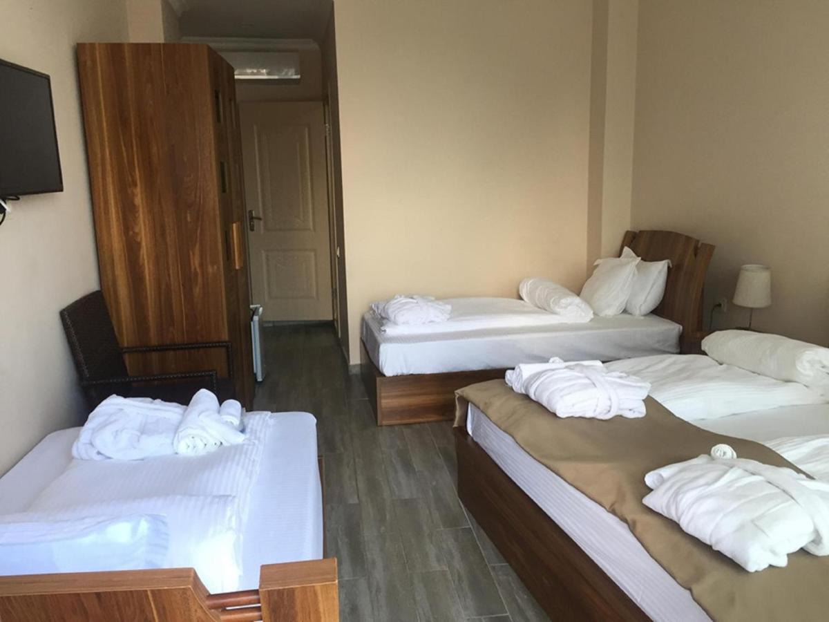 Hotel Lazi コブレチ エクステリア 写真